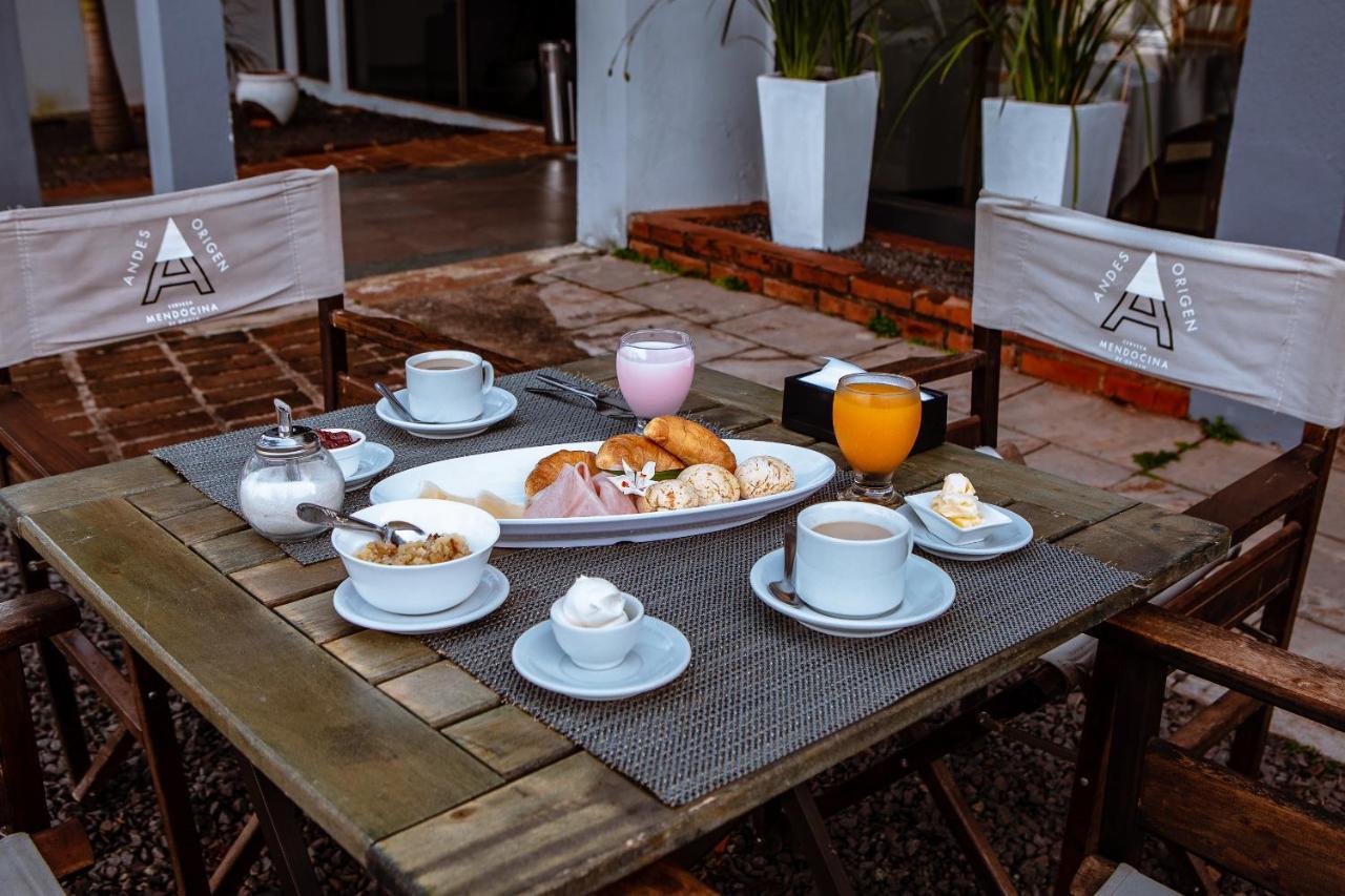 Tajy Iguazu Hotel Пуерто Игуасу Екстериор снимка