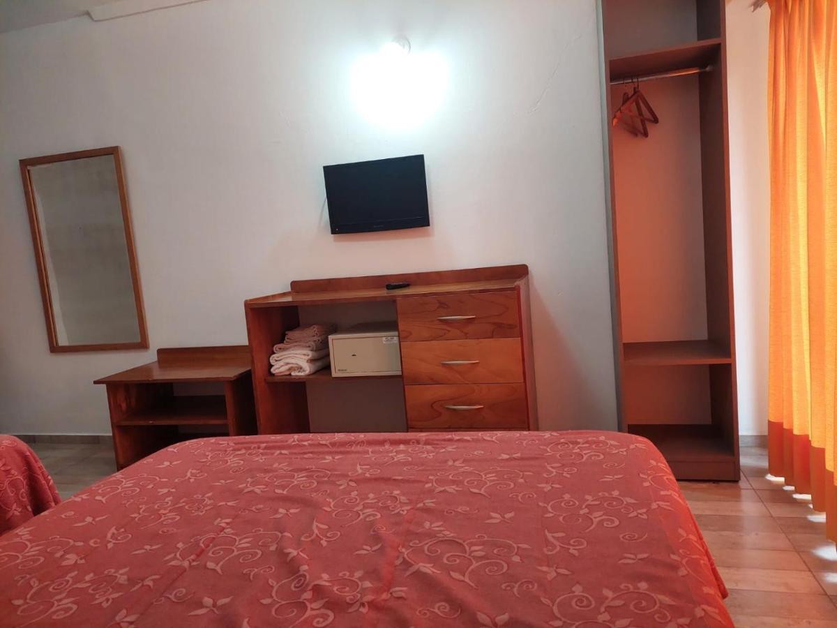 Tajy Iguazu Hotel Пуерто Игуасу Екстериор снимка